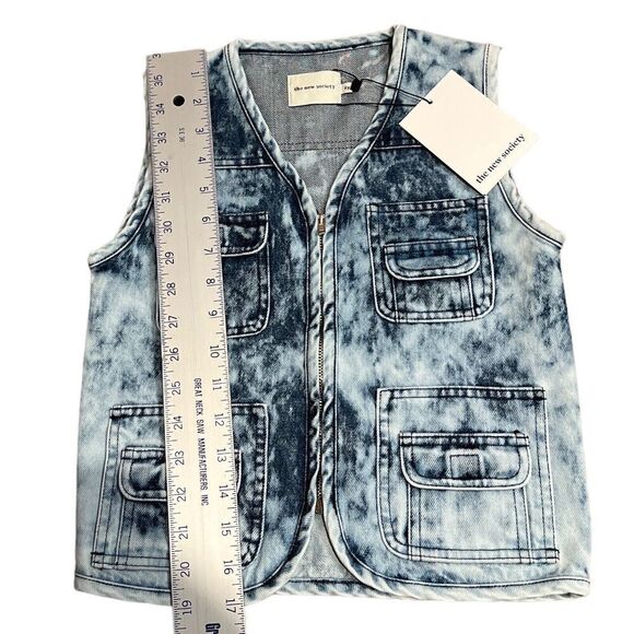 The New Society Vest Boys 6y Blue Denim Cotton Bleach‎ Wash Rene Waistcoat - Picture 3 of 8